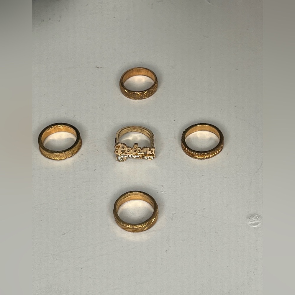 A Gold Ring Set